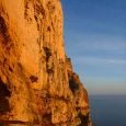 Depuis R1 : la falaise du Cap Canaille