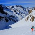 Vanina à la montée dans le vallon de Cerise